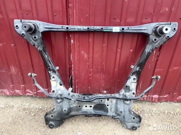 Подрамник передний Hyundai Santa Fe 4