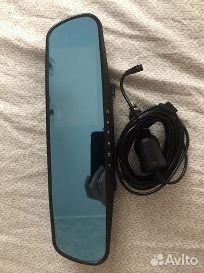 Зеркало заднего вида с видео регистратором