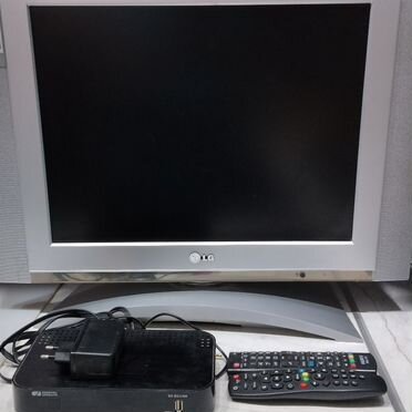 Телевизор LG - RZ20LA66