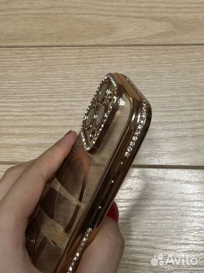 Чехлы на телефон iPhone 15 pro