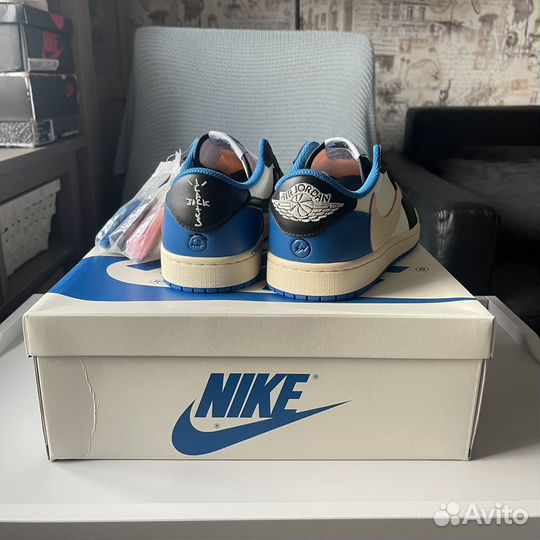 Кроссовки nike air jordan 1 low travis fragment