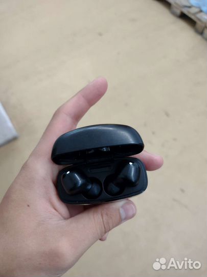 Беспроводные наушники jbl