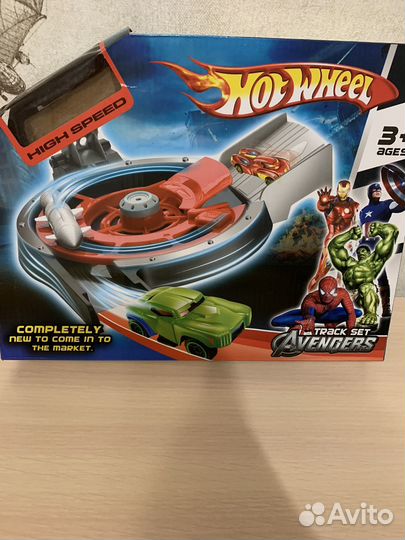 Трек Hot wheel Avengers