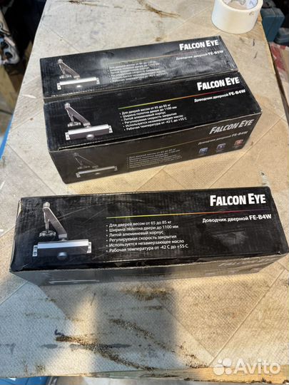 Доводчик дверной Falcon FE-B4W