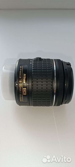 Объектив Nikon 18-55