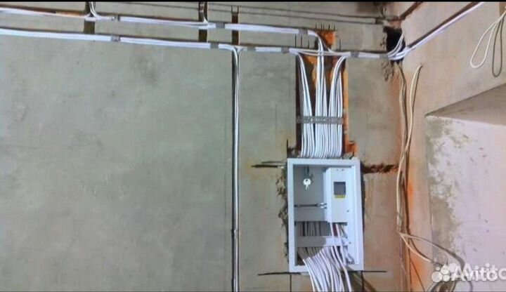 Услуги электрика.Ремонт компьютеров