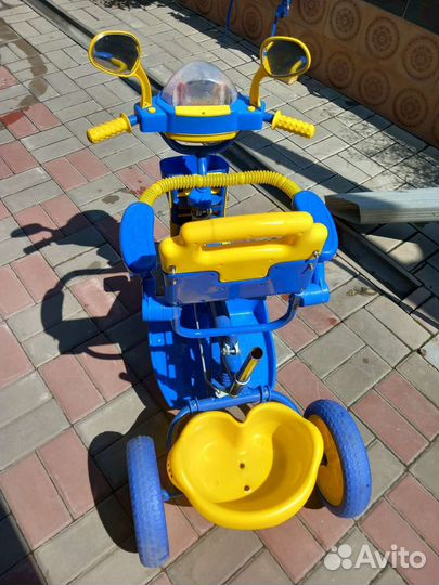 Прогулочная коляска-велосипед