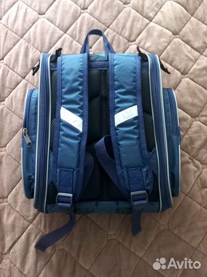 Портфель школьный для мальчика