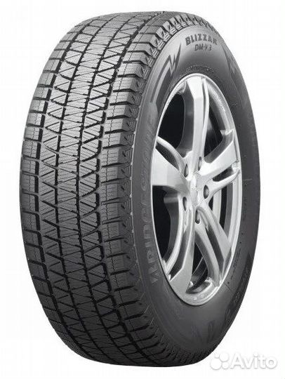 Bridgestone Blizzak DM-V3 235/45 R19 99T