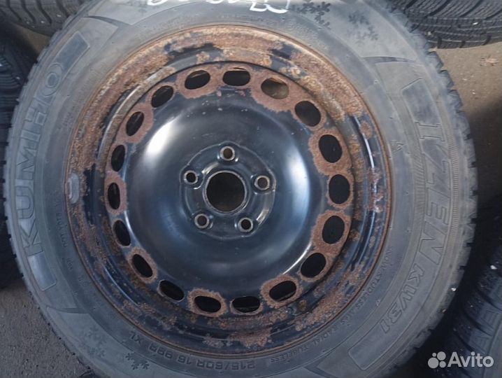 215/60 R16 Kumho I'Zen KW31 Зима Штампованные R16