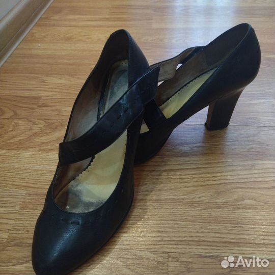 Туфли разные на 40 размер