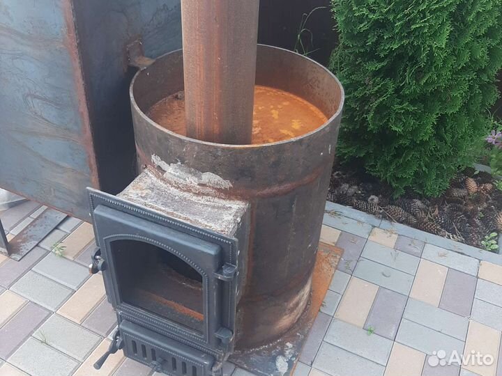 Печь для бани, с баком