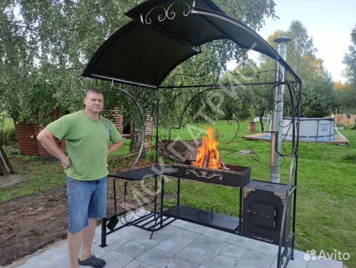 Беседка с мангалом