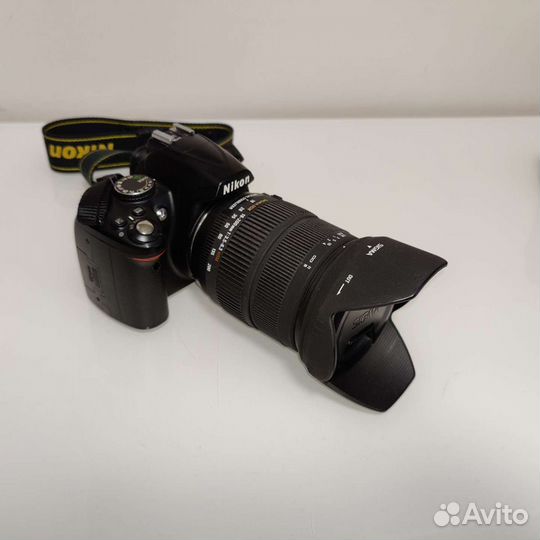 Nikon D3000 + сумка