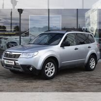 Subaru Forester 2.0 AT, 2011, 328 303 км, с пробегом, цена 950 000 руб.