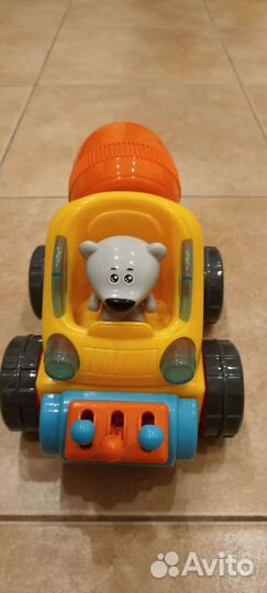 Детская машинка развивающая