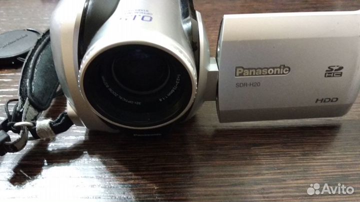 Продам видео камеру Panasonic sdr-h20