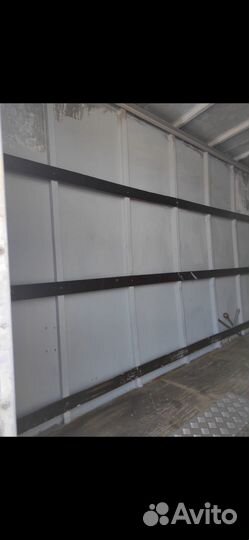 Водитель со соим грузовым Kia bongo 1.5 тонны