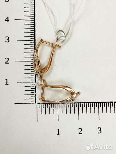 Золотые серьги