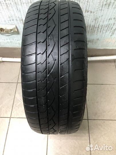 Continental CrossContact UHP E 235/55 R19