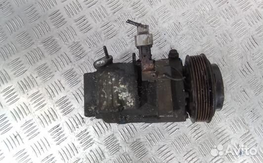 Компрессор кондиционера дизельный hyundai IX35 1