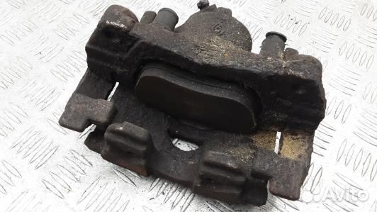 Суппорт тормозной передний левый renault laguna 3