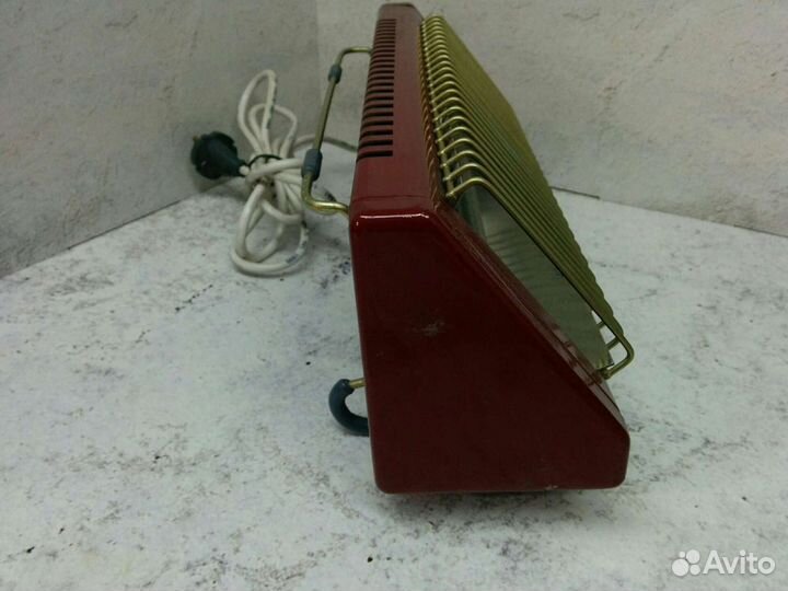 Обогреватель инфракрасный