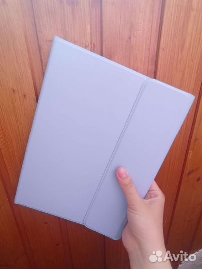 Чехол на iPad 10.2