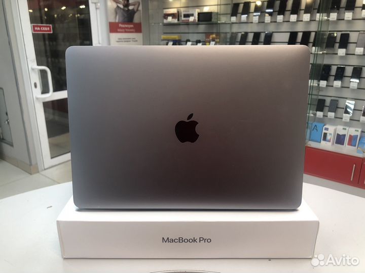 Apple MacBook Pro 2022