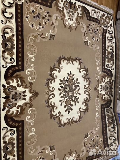 Ковер новый