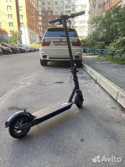 Электросамокат xiaomi m365 pro