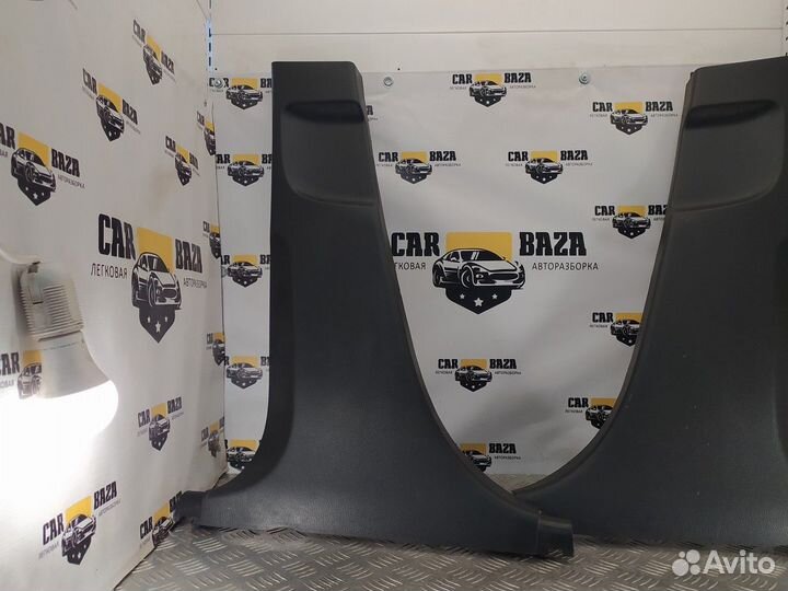 Накладки центральных стоек (комплект) L\R Mazda 6