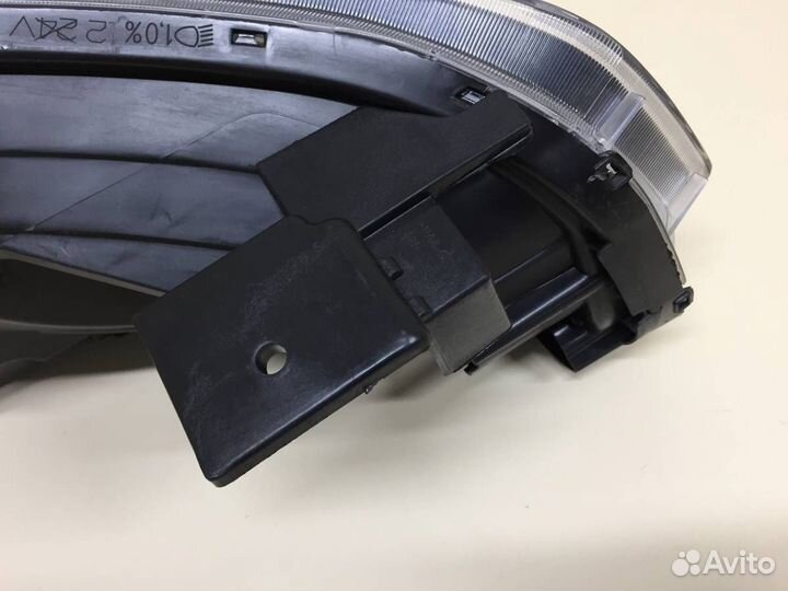 Фара левая Kia Rio 4 FB 2017