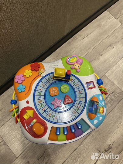 Развивающий столик baby go