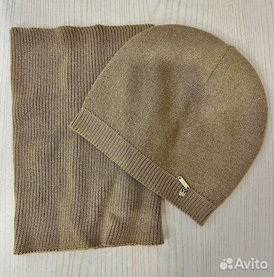 Шапка со снудом