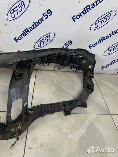 Панель передняя (телевизор) Ford Mondeo BD