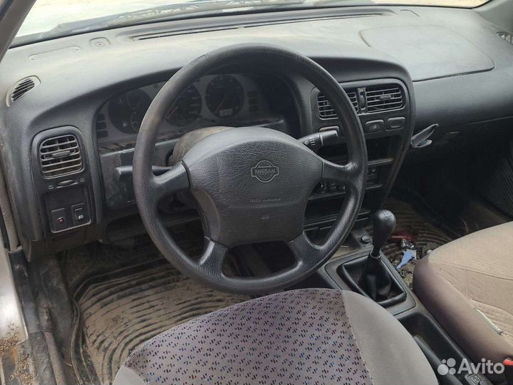Разборка (запчасти) Nissan Primera P10 P11 90-01г