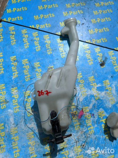 Бачок стеклоомывателя Mazda Demio DY3W DY5W 2005