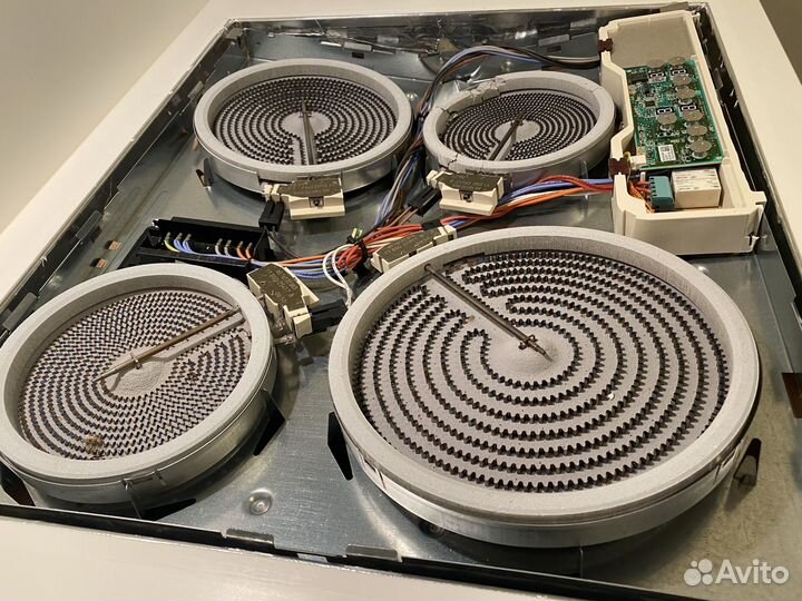 Варочная панель электрическая electrolux
