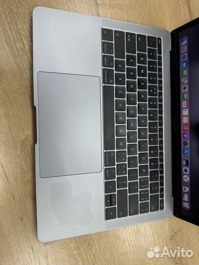 Apple MacBook Pro 13 2017 256Gb
