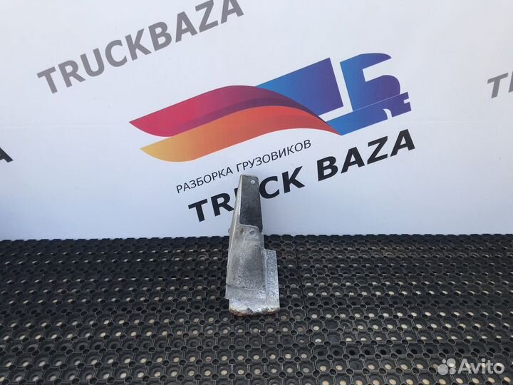 Кронштейн крепления опорной лапы приварной шмитц