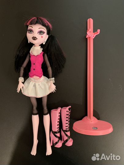 Кукла Монстер Дракулаура, Френки