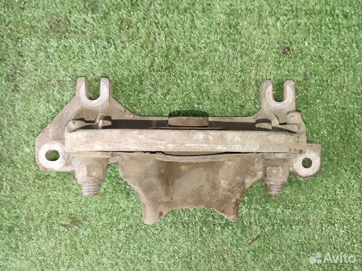 Кронштейн опоры кпп renault logan 1