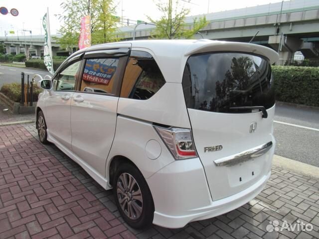 Honda Freed 1.5 CVT, 2013, 32 914 км