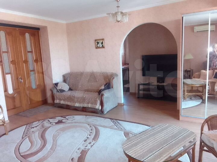 Комната 51 м² в 3-к., 2/2 эт.