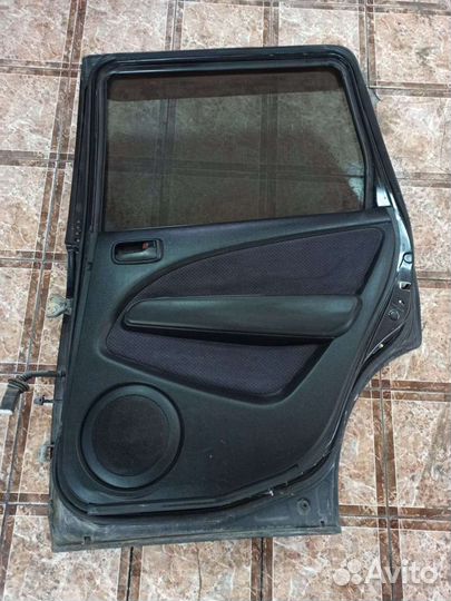 Двери mitsubishi outlander 1