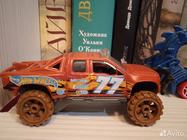 Hot wheels машинки