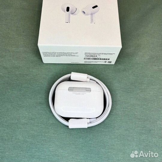 AirPods Pro 2: Звук, который увлекает