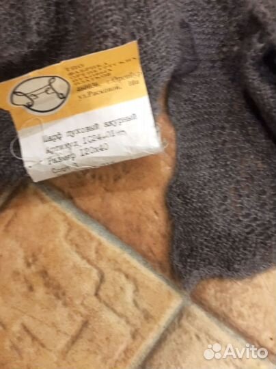 Оренбургский пуховый ажурный шарф