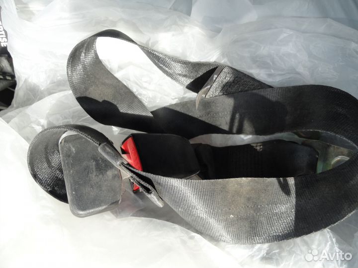 Инструмент автомобильный простой из 2-ух частей